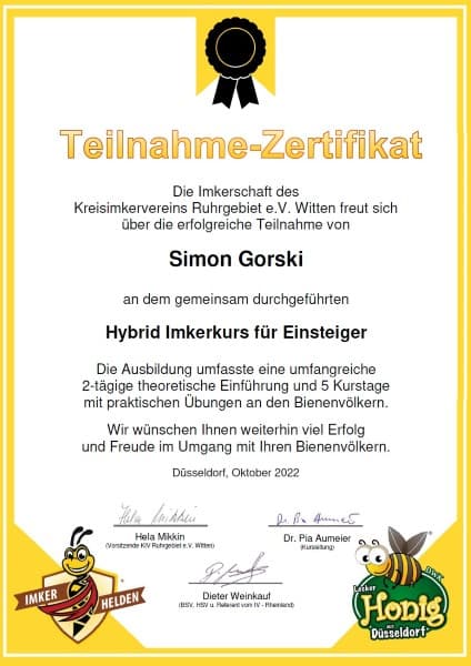 Simon Gorski nimmt am hybriden Einsteigerkurs teil